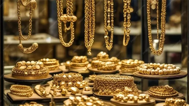 سعر الذهب اليوم السبت 3-8-2024 مفاجأة في عيار 21