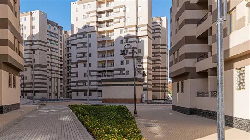 مقدم 150 ألف جنيه.. كيف تشتري شقة من الإسكان في القاهرة الجديدة و6 أكتوبر؟