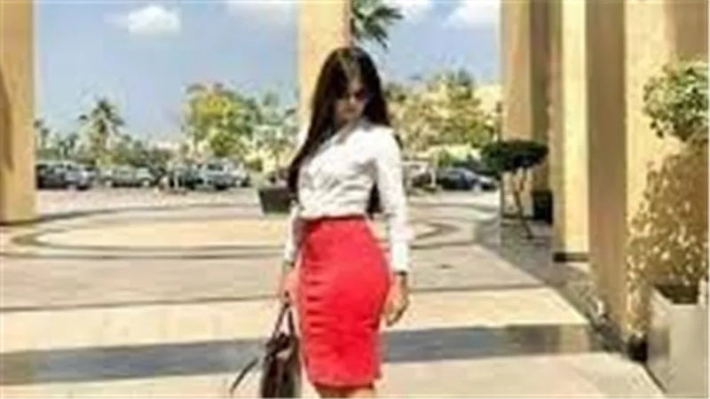 خرابيش في الرقبة.. تفاصيل خناقة مذيعة بالأهلي داخل قاعة سينما في مول شهير