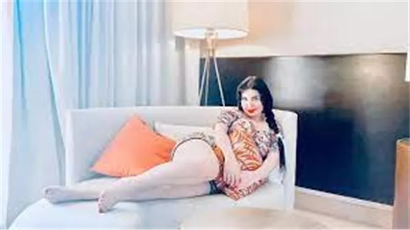 تسهيل ممارسة الدعارة في التجمع.. قرار قضائي عاجل بشأن البلوجر روكي أحمد