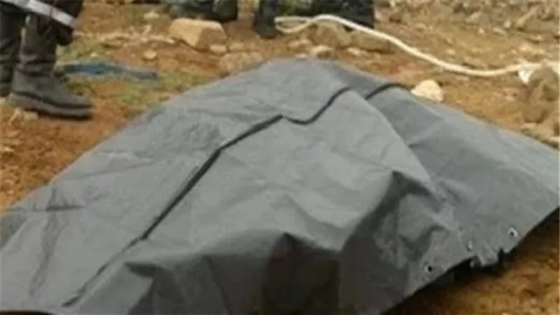 قيده ووضع الرمل داخل فمه وأنفه وأذنه وعينيه.. القصة الكاملة لمقتل طفل على يد والده في جنوب سيناء