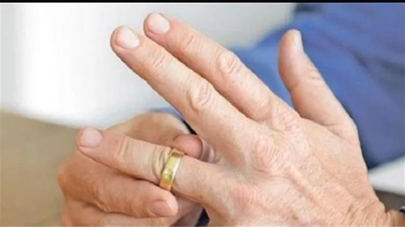 طلعت مدمنة.. عريس يطلب تطليق زوجته بعد 60 يوم زواج 