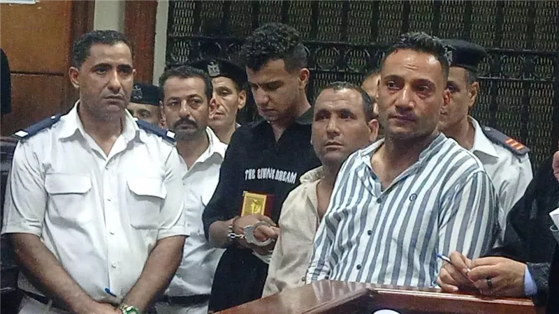 حكم عاجل من الجنايات ضد مطرب المهرجانات عصام صاصا