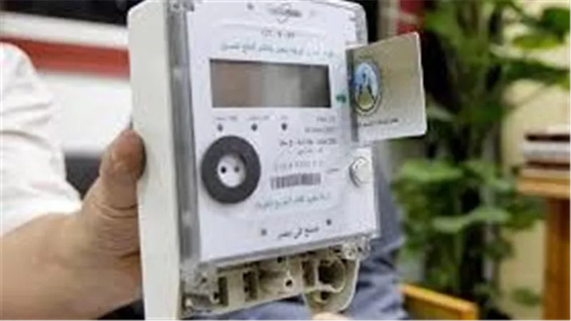 إلغاء الممارسة.. قرار عاجل من الكهرباء بشأن تركيب العدادات الكودية لهذه العقارات بدون استثناء