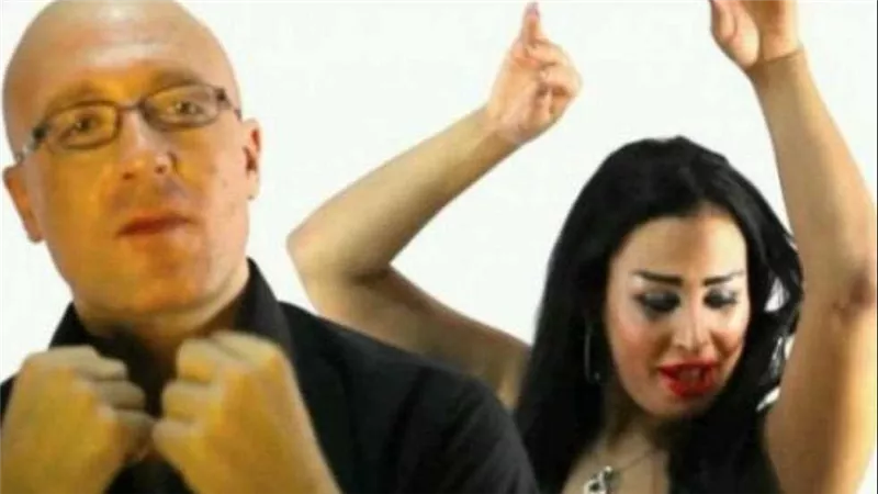 مخرج كليب سيب إيدي.. سر اسقاط الجنسية المصرية عن وائل صديقي