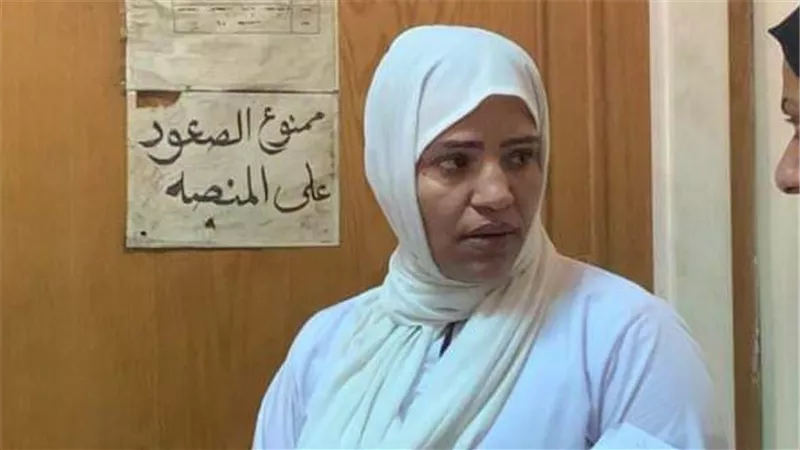 نفسي تتشنق.. تصريح صادم من محامية أم شهد شريكة سفاح التجمع 