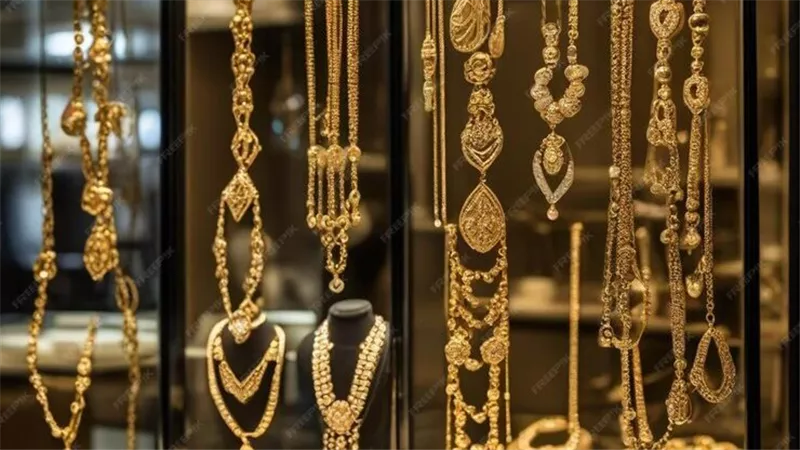 سعر الذهب اليوم الثلاثاء 20-8-2024 مفاجأة في عيار 21