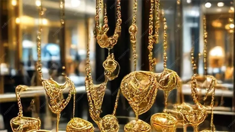 سعر الذهب اليوم الخميس 22-8-2024 تحرك جديد
