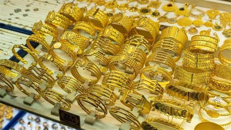 سعر الذهب اليوم الجمعة 23-8-2024 تحرك مفاجيء