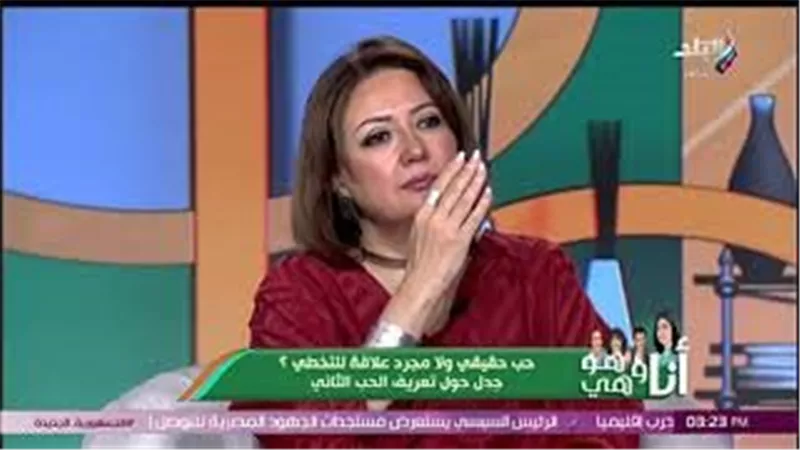رشا عادل: الحب بدون عقل بيكون في الأول بس ولابد من وجود وعي| فيديو