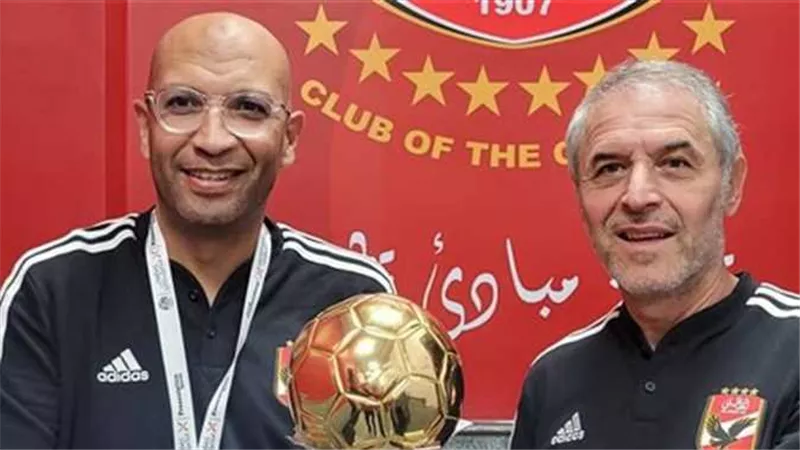 طلع صورة العقد.. رد ناري من الأهلي على مترجم كولر