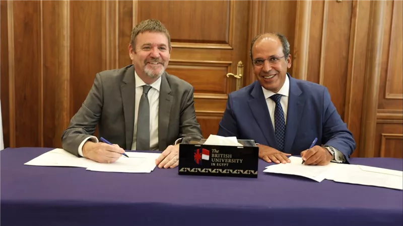 الجامعة البريطانية في مصر والمركز الثقافي البريطاني يوقعان شراكة استراتيجية لاختبارات تحديد مستوى اللغة الانجليزية