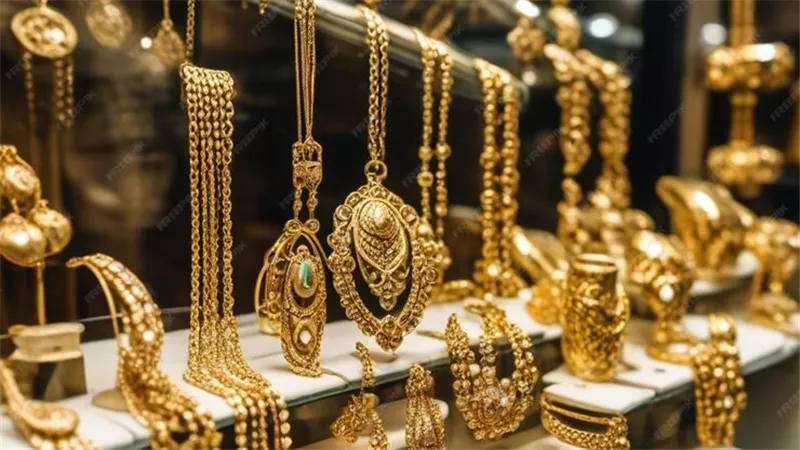 سعر الذهب اليوم الجمعة 30-8-2024 بعد آخر انخفاض