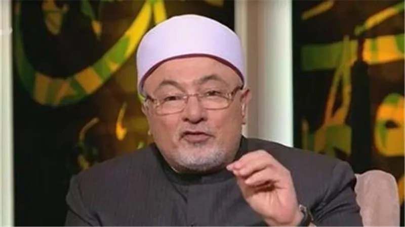 خالد الجندى: الصلاة فى وقتها أهم من الجهاد وبر الوالدين | فيديو