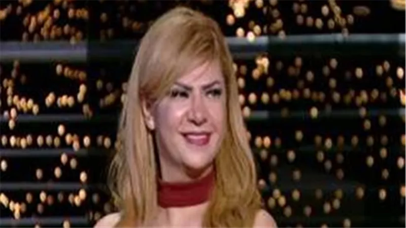 يا طلاق يا خلع.. خبيرة طاقة تحذر: إوعى تمشي حافي في البيت | فيديو