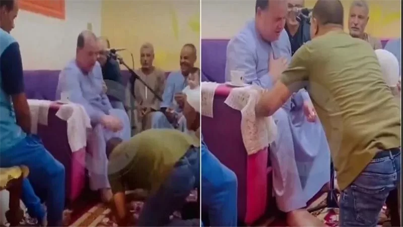 بعد واقعة سمير عنتر.. القصة الكاملة لتقبيل شاب لقدم الشيخ حجاج الهنداوي 