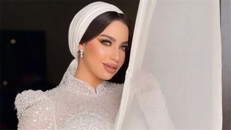 لمس واعتذار وتصالح..القصة الكاملة لواقعة التحرش بالبلوجر مريم سيف