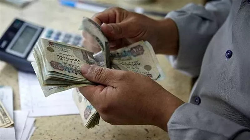 2000 جنيه شهريًا.. بشرى سارة تنتظر مرتبات المدرسين بعد قرار الحكومة الأخير