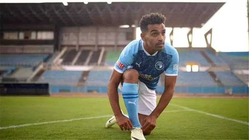 أوباما: إحساس وشعور جميل اللعب لناد كبير بحجم بيراميدز