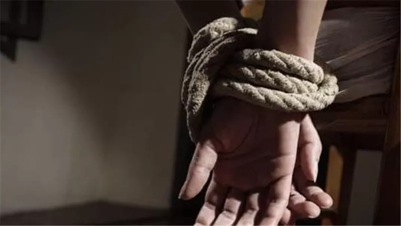 الزوجة كلمة السر.. الداخلية تكشف ملابسات فيديو اختطاف بائع في الدقهلية