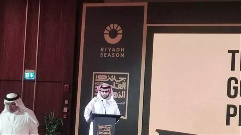 تركي آل الشيخ يعلن عن مفاجأة تخص جائزة مسابقة القلم الذهبي