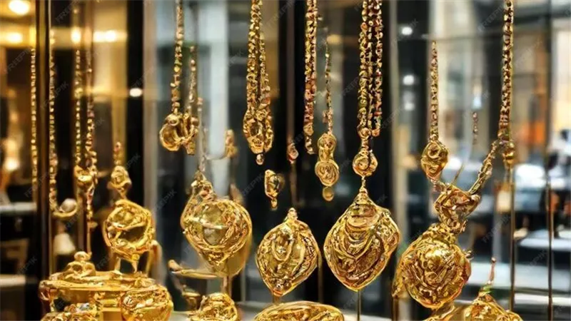 سعر الذهب اليوم الثلاثاء 10-9-2024 تحرك جديد