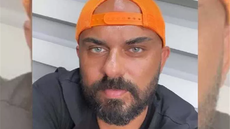 انقضاء الدعوى الجنائية ضد الفنان أحمد صلاح حسني في «تدمير سيارة موظف» بالتصالح