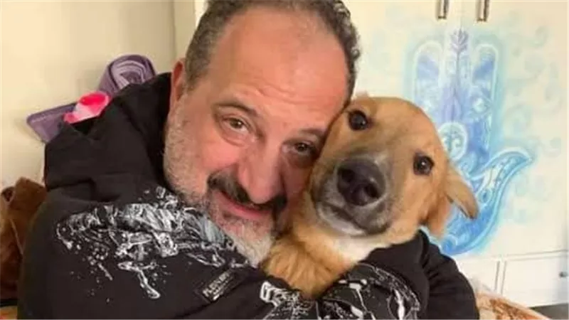 لا عزاء.. هجوم ناري من محمد أبو بكر على مظهر شاهين بسبب كلبة خالد الصاوي