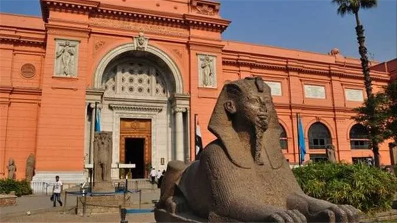 من 10 جنيهات.. أسعار تذاكر دخول المتحف المصري بالتحرير للمصريين والأجانب