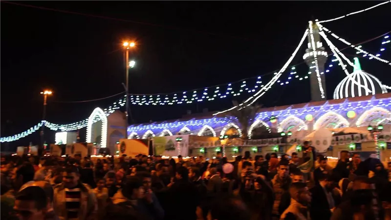 الإفتاء تجيب.. هل الاحتفال بالمولد النبوي يكون بالقصائد الشركية والرقص والغناء؟