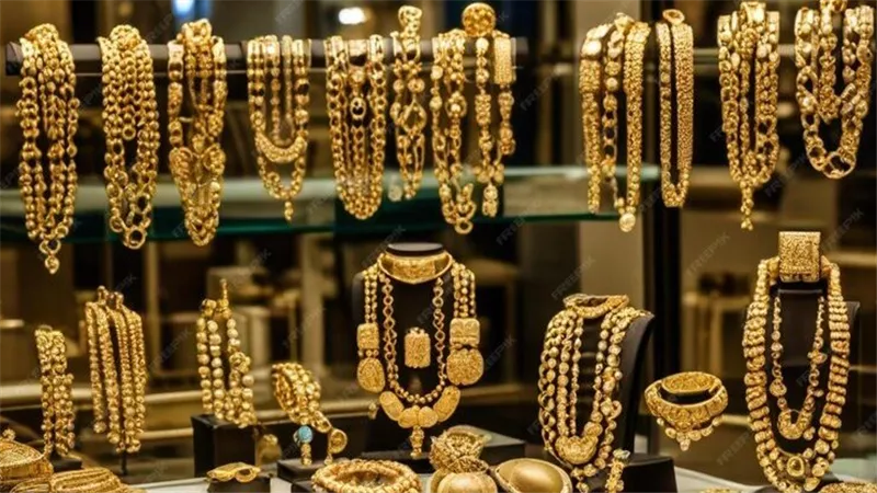 سعر الذهب اليوم الإثنين 16-9-2024 بعد آخر ارتفاع