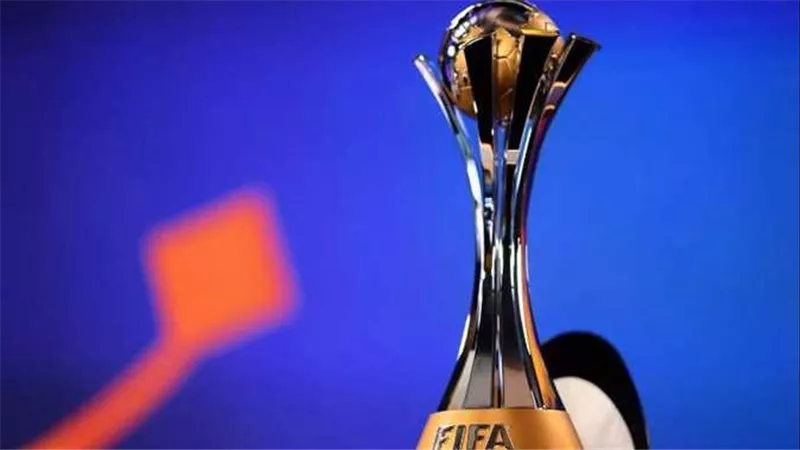 بسبب كأس العالم للأندية 2025.. فيفا يواجه أزمة كبيرة ويدعو لاجتماع طارىء