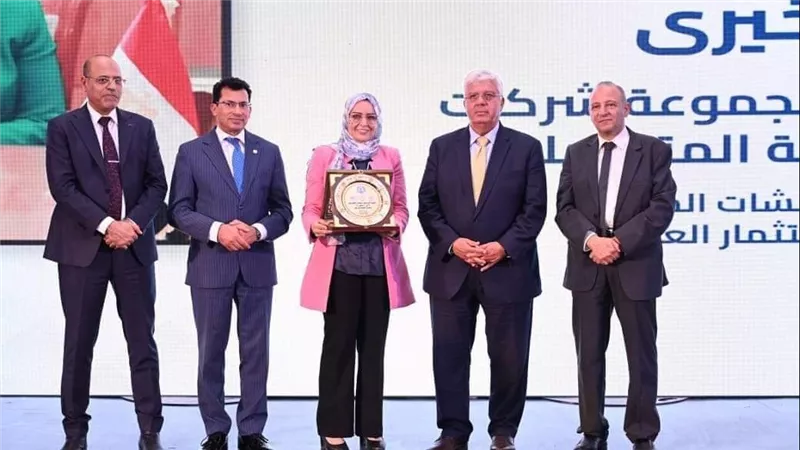 على هامش أسبوع شباب الجامعات التكنولوجية.. تدشين أول مجلس استشاري تكنولوجي للصناعة والصحة.. و40 ابتكارا تتنافس للفوز بثقة الكيانات الصناعية