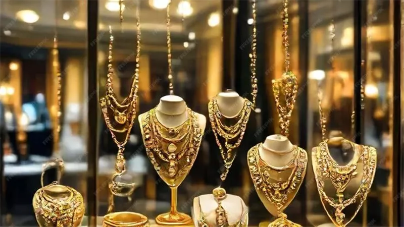 سعر الذهب اليوم الإثنين 23-9-2024 بعد آخر ارتفاع