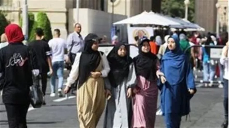 موقف البنطلون المقطع والشورت.. ضوابط دخول الطلاب الجدد الحرم الجامعي