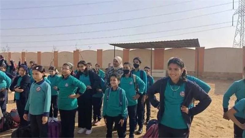 للطلاب وأولياء الأمور.. موعد بدء الدراسة 2024 والجدول الزمني للعام الجديد