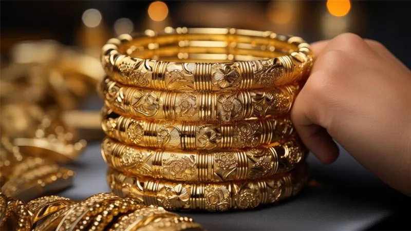 سعر الذهب اليوم الأربعاء 2-10-2024 مفاجآت المعدن الأصفر