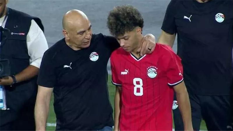 مفاجأة.. كواليس مثيرة في استبعاد حسام حسن لـ إمام عاشور من منتخب مصر