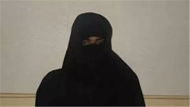 حيلة فاشلة لسرقة معاش زوجته.. تفاصيل القبض على رجل متنكر بـ زي نسائي فى الشرقية