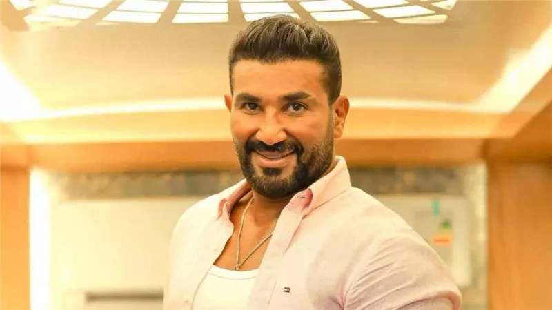 ممنوع من الغناء.. تطورات الحالة الصحية لـ أحمد سعد