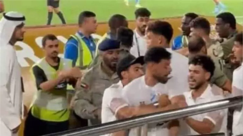 تطورات جديدة في أزمة ثلاثي الزمالك بالإمارات | فيديو