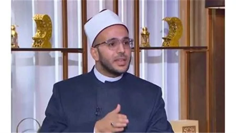 سيدة منهارة بالبكاء: اخويا ولاده بيضربوه؟.. وأمين الفتوى يعلق | فيديو
