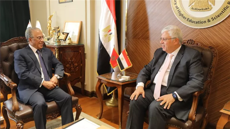 وزير التعليم العالي يستقبل سفير المغرب لبحث تعزيز العلاقات الأكاديمية والبحثية