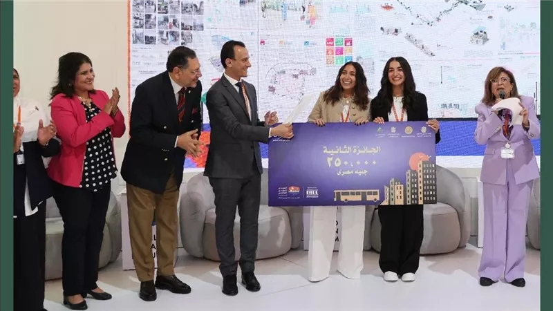 فوز فريق من هندسة الأكاديمية العربية بالمركز الثاني بمسابقة 