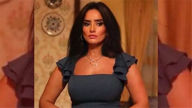 «هتحبس مش بهزر».. زينة تثير الجدل بسبب منشور لها فما القصة؟ | شاهد
