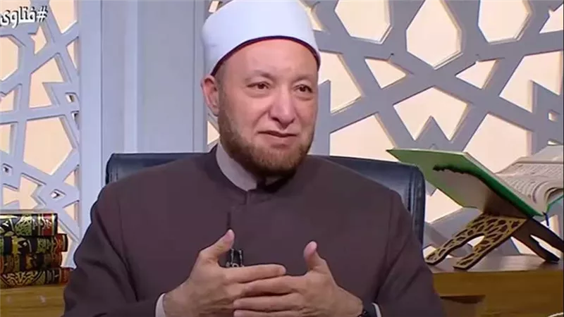 زوجى بيشك في اعمل إيه؟.. أمين الفتوى يجيب | فيديو