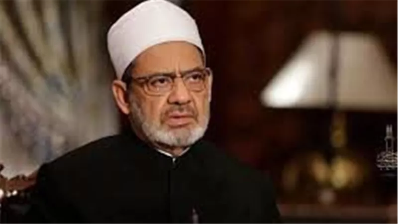 سيدة الخير والعطاء.. من هي الحاجة سميحة الطيب شقيقة شيخ الأزهر؟