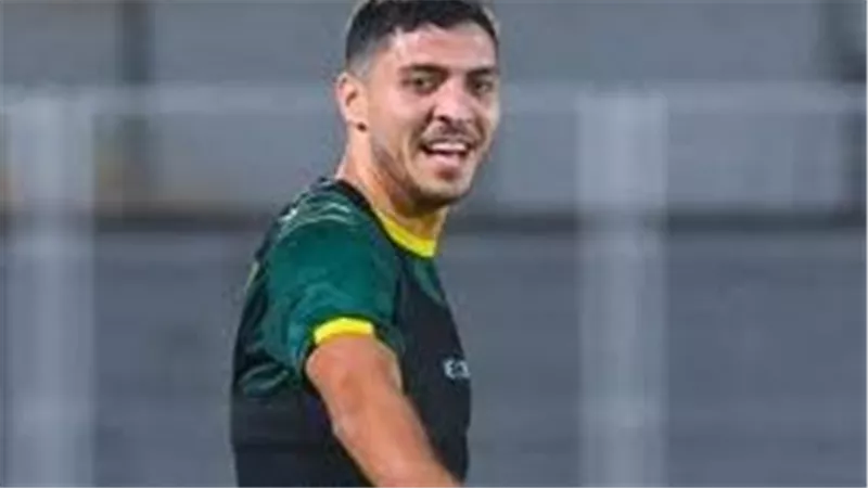  تصريحات وكيله أثارت الجدل.. هل ينتقل محمد شريف إلى الزمالك؟
