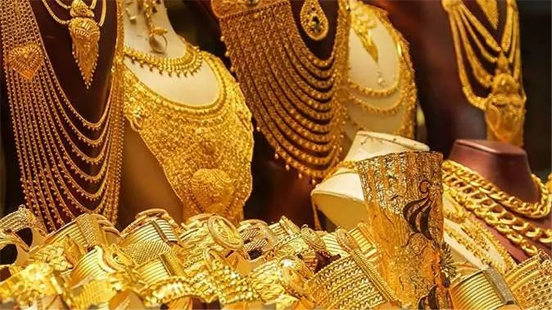 سعر الذهب اليوم السبت 16-11-2024 انخفاض جديد
