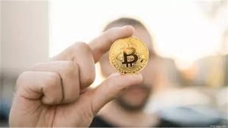 تستهلك طاقة دولة.. خبير اقصادي يوضح كيفية تعدين «البيتكوين» | فيديو